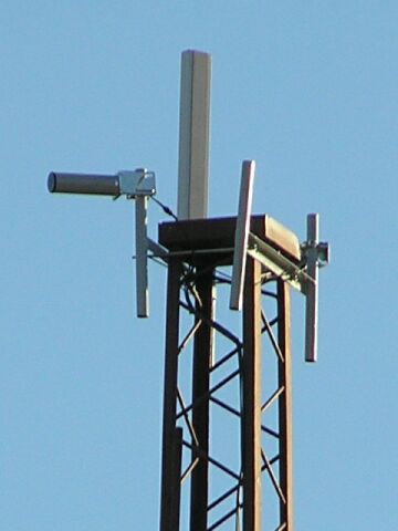 Anteny zamontowane zostay na szczycie wiey