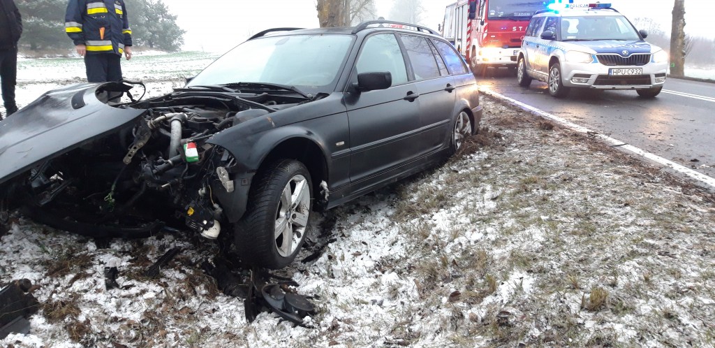 BMW wypadło z drogi