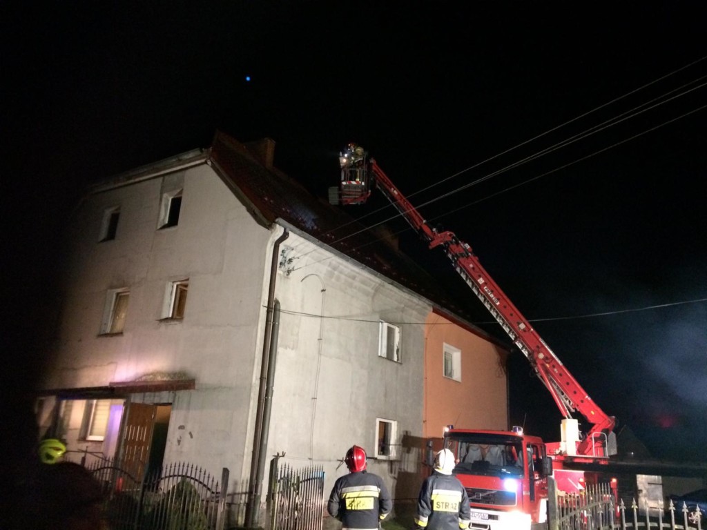 Pożar w budynku wielorodzinnym