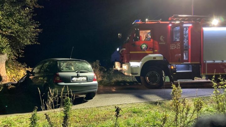 Wypadek drogowy, pożar komina oraz substancja ropopochodna