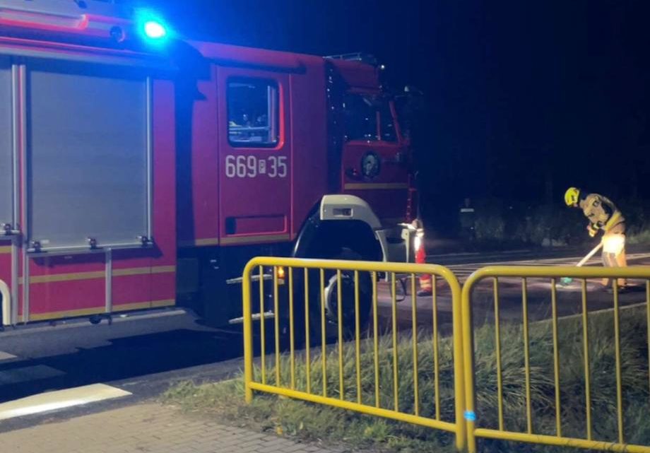 Ślisko na DK-11